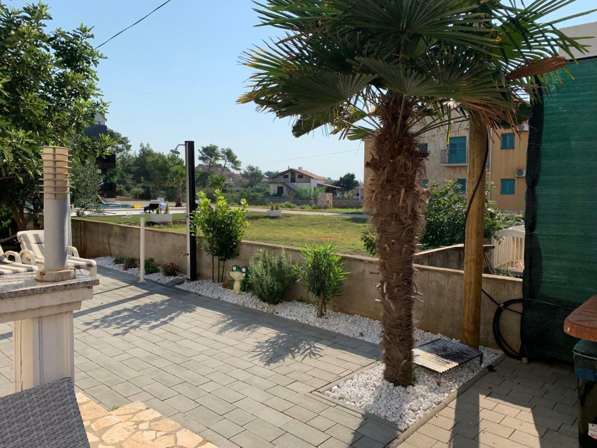 Apartman Petra 2 Vir Extérieur photo