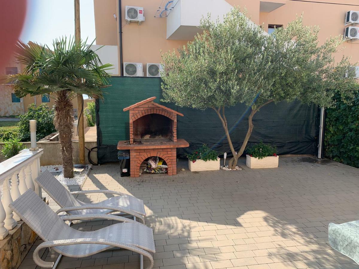 Apartman Petra 2 Vir Extérieur photo